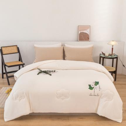 91家纺网 家纺一手货源 找家纺 一条棉被 2022新款A类针织棉奶盖棉花被 奶盖白,奶盖白