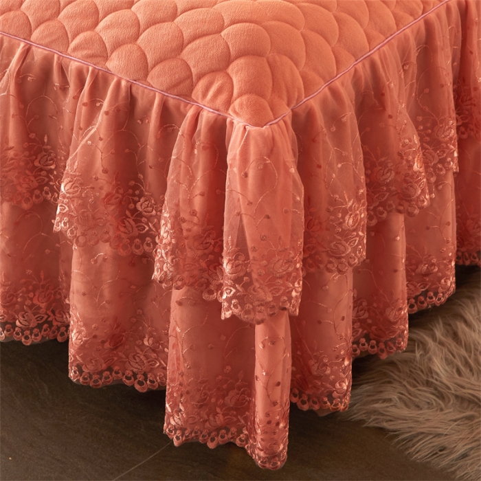 91家纺网 家纺一手货源 找家纺 恒爱 2022秋冬水晶绒翩翩花舞夹棉单床裙 桔色