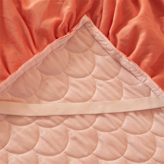 91家纺网 家纺一手货源 找家纺 恒爱 2022秋冬水晶绒翩翩花舞夹棉单床裙 桔色