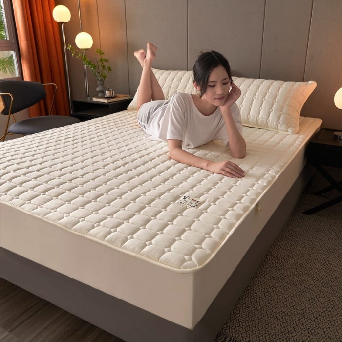 91家纺网 家纺一手货源 找家纺 初心家纺 2022新款A类加密原棉夹棉床笠单品及三件套 米白色