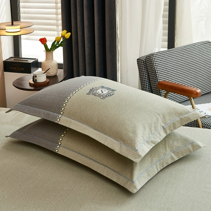 91家纺网 家纺一手货源 找家纺 雲归梦 2022年新款加厚全棉大版四件套第二批-格条卡通 艾洛依-咖