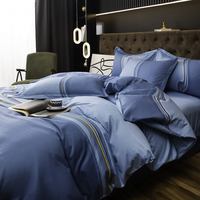 91家纺网 家纺一手货源 找家纺 雲归梦 2022年新款加厚全棉大版四件套第二批-格条卡通 兰卡斯-兰