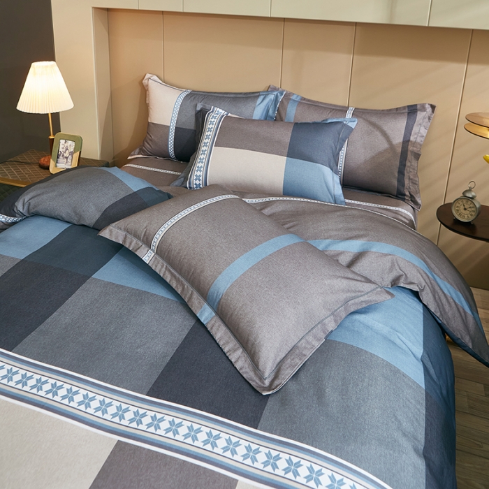 91家纺网 家纺一手货源 找家纺 雲归梦 2022年新款加厚全棉大版四件套第二批-格条卡通 茉伯妮-兰