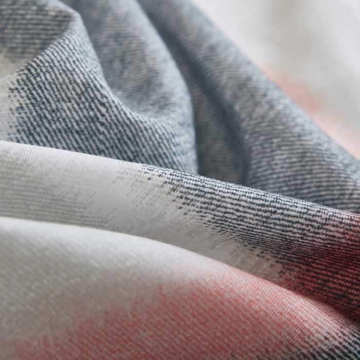 91家纺网 家纺一手货源 找家纺 雲归梦 2022年新款加厚全棉大版四件套第二批-格条卡通 莫妮卡-粉