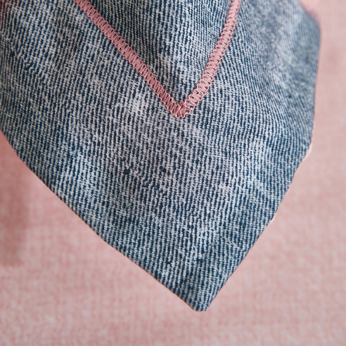 91家纺网 家纺一手货源 找家纺 雲归梦 2022年新款加厚全棉大版四件套第二批-格条卡通 莫妮卡-粉