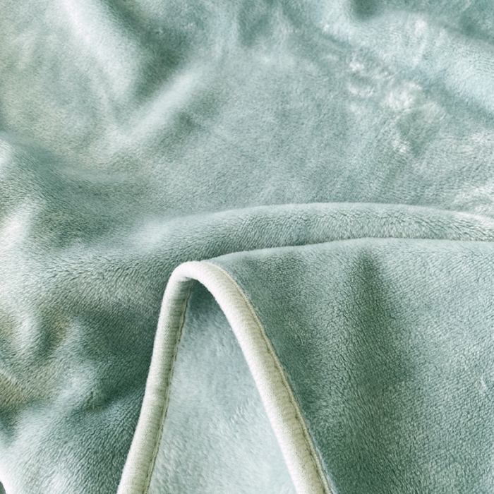 91家纺网 家纺一手货源 找家纺 来菲25新款金貂绒毛毯加厚纯色法兰绒毯子保暖素色高端绒毯双面 薄荷绿