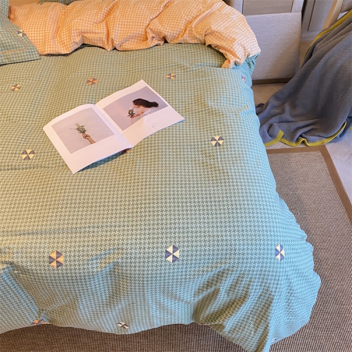 91家纺网 家纺一手货源 找家纺 2022新款铂金全棉磨毛系列四件套-实拍图（AB版设计） 悸动