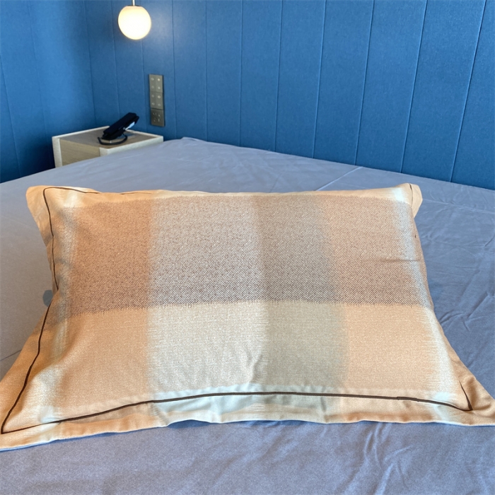 91家纺网 家纺一手货源 找家纺 2022新款铂金全棉磨毛系列四件套-实拍图（AB版设计） 苏芳