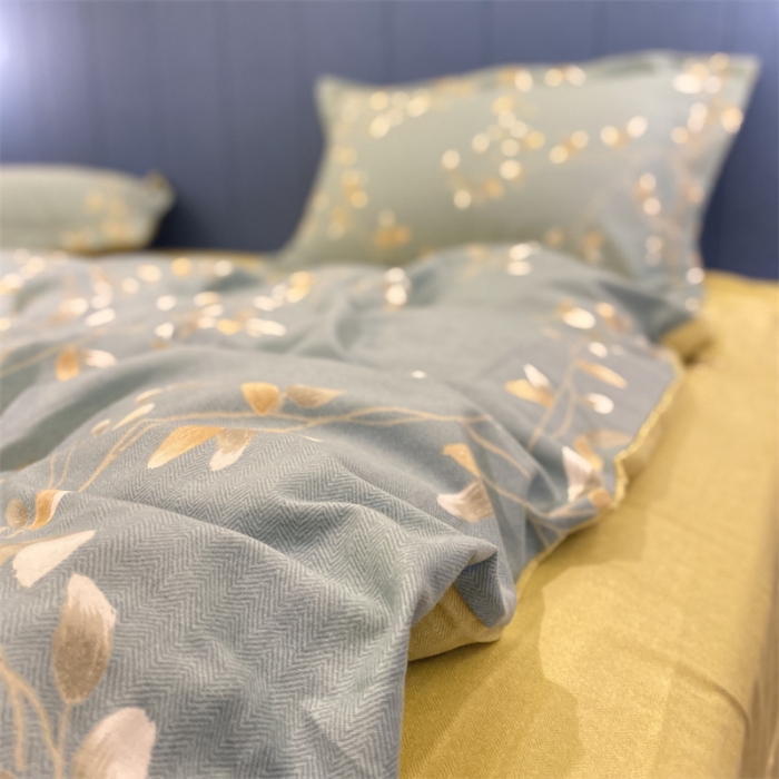 91家纺网 家纺一手货源 找家纺 2022新款铂金全棉磨毛系列四件套-实拍图（AB版设计） 仙草