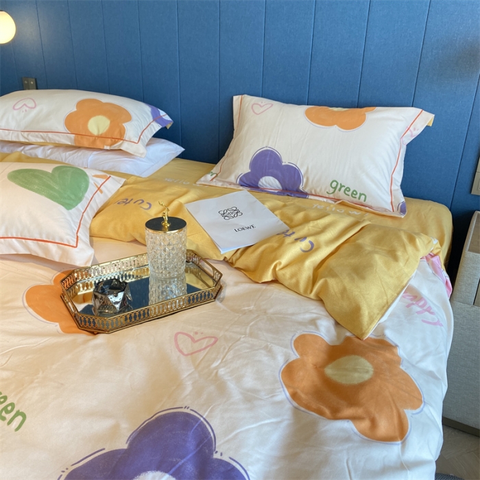 91家纺网 家纺一手货源 找家纺 2022新款铂金全棉磨毛系列四件套-实拍图（AB版设计） 向阳花开