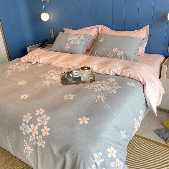 91家纺网 家纺一手货源 找家纺 2022新款铂金全棉磨毛系列四件套-实拍图（AB版设计） 缘分天空