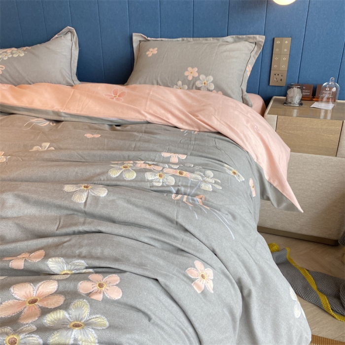 91家纺网 家纺一手货源 找家纺 2022新款铂金全棉磨毛系列四件套-实拍图（AB版设计） 缘分天空