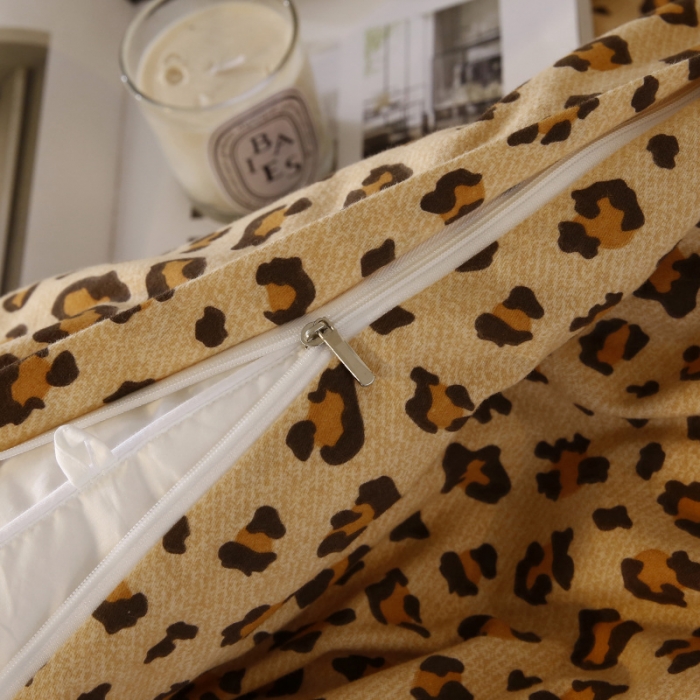 91家纺网 家纺一手货源 找家纺 棉生活 22新款铂金全棉磨毛系列（AB版设计） 烂漫豹纹 驼