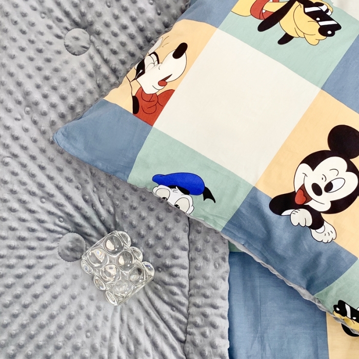 91家纺网 家纺一手货源 找家纺 星期八 2022新款迪士尼豆豆被 格子米奇
