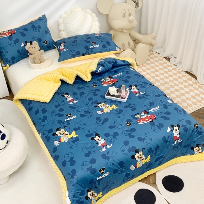 91家纺网 家纺一手货源 找家纺 星期八 2022新款迪士尼豆豆被 蓝色米奇