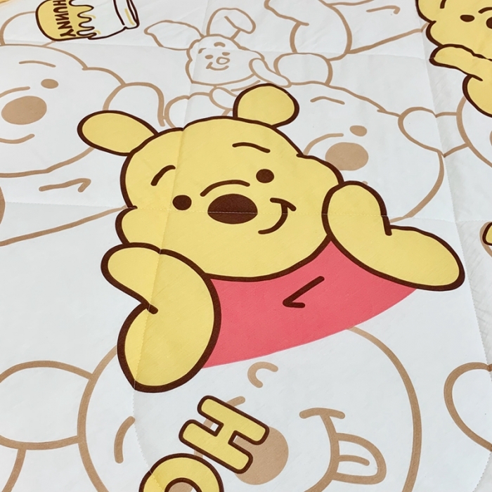 91家纺网 家纺一手货源 找家纺 星期八 2022新款迪士尼豆豆被 蜜糖维尼熊