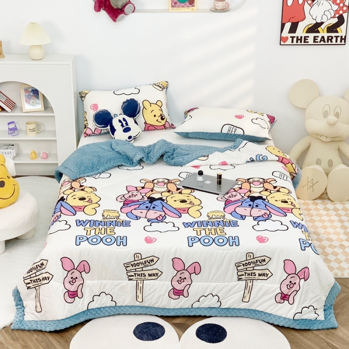 91家纺网 家纺一手货源 找家纺 星期八 2022新款迪士尼豆豆被 维尼家族