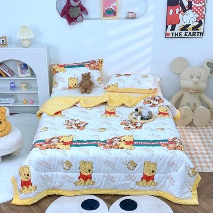 91家纺网 家纺一手货源 找家纺 星期八 2022新款迪士尼豆豆被 维尼跳跳虎