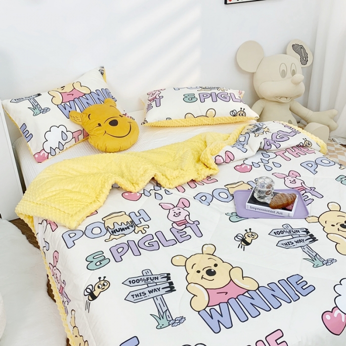 91家纺网 家纺一手货源 找家纺 星期八 2022新款迪士尼豆豆被 小熊维尼