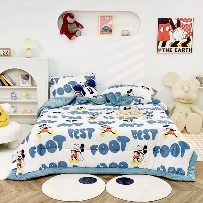 91家纺网 家纺一手货源 找家纺 星期八 2022新款迪士尼豆豆被 字母米奇