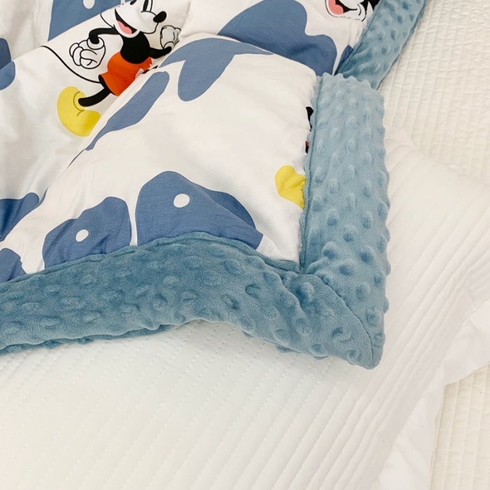 91家纺网 家纺一手货源 找家纺 星期八 2022新款迪士尼豆豆被 字母米奇