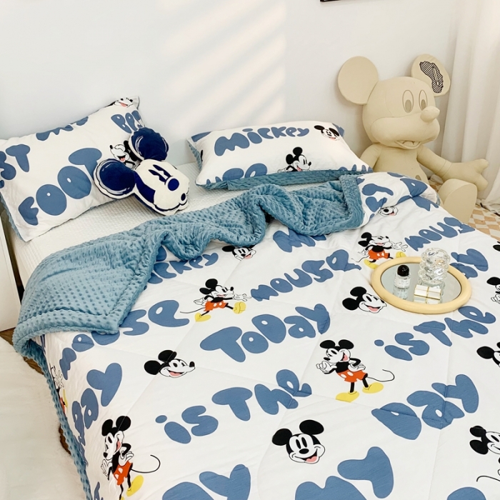 91家纺网 家纺一手货源 找家纺 星期八 2022新款迪士尼豆豆被 字母米奇