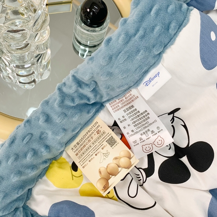 91家纺网 家纺一手货源 找家纺 星期八 2022新款迪士尼豆豆被 字母米奇