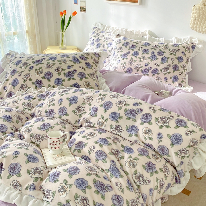 91家纺网 家纺一手货源 找家纺 呗旺鹿2022ykk拉链荷叶边印花牛奶绒四件套法莱绒花田玫瑰