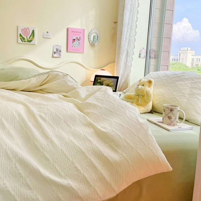 91家纺网 家纺一手货源 找家纺 琪格格纺织 2023新款纯棉泡泡纱水洗棉四件套 泡泡纱米白VS奶绿