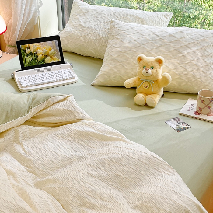 91家纺网 家纺一手货源 找家纺 琪格格纺织 2023新款纯棉泡泡纱水洗棉四件套 泡泡纱米白VS奶绿