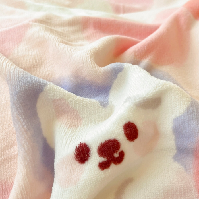 91家纺网 家纺一手货源 找家纺 金爱家 2023新款牛奶绒小清新四件套 爱心兔-粉