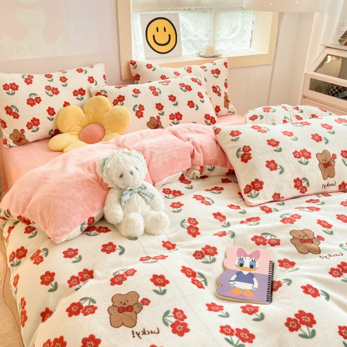 91家纺网 家纺一手货源 找家纺 金爱家 2023新款牛奶绒小清新四件套 花开四季