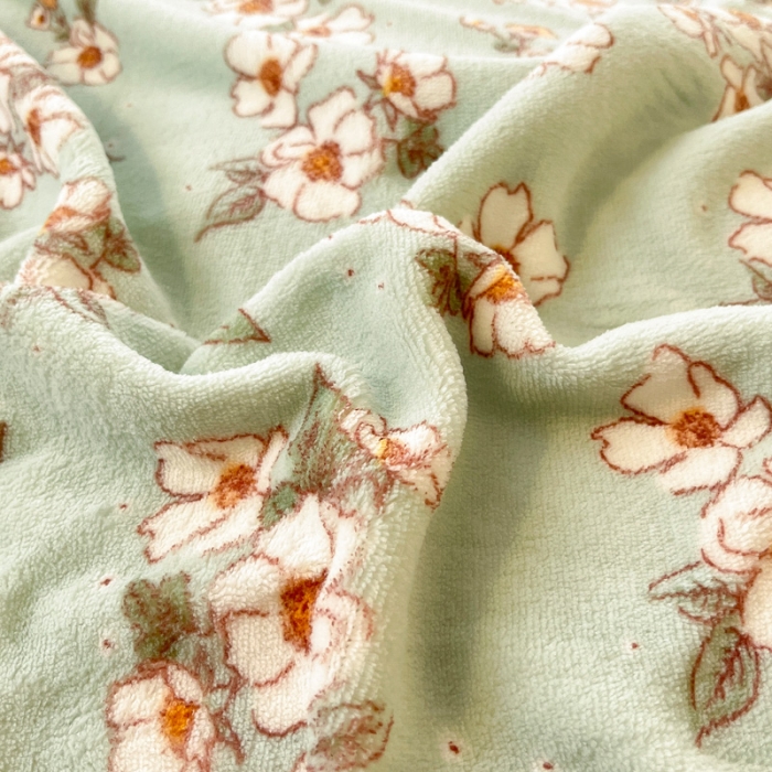 91家纺网 家纺一手货源 找家纺 金爱家 2023新款牛奶绒小清新四件套 浪漫花季