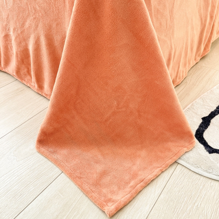 91家纺网 家纺一手货源 找家纺 金爱家 2023新款牛奶绒小清新四件套 甜蜜大花