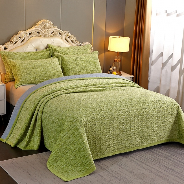 91家纺网 家纺一手货源 找家纺 晶缦 2022新款水波纹色织牛奶绒床盖三件套 涟漪-浅绿