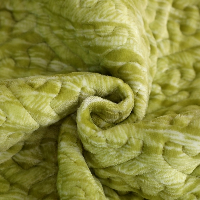 91家纺网 家纺一手货源 找家纺 晶缦 2022新款水波纹色织牛奶绒床盖三件套 涟漪-浅绿