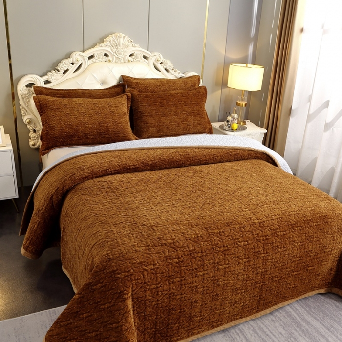 91家纺网 家纺一手货源 找家纺 晶缦 2022新款水波纹色织牛奶绒床盖三件套 涟漪-深咖