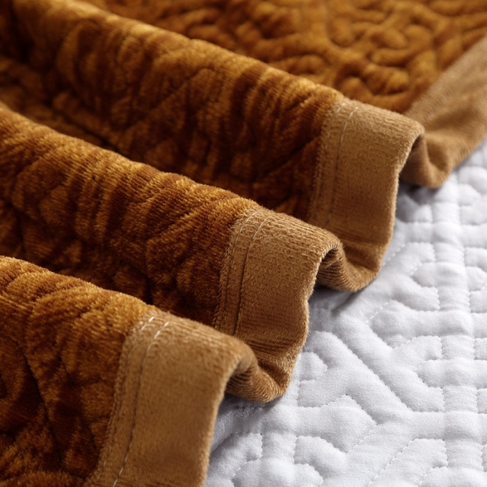 91家纺网 家纺一手货源 找家纺 晶缦 2022新款水波纹色织牛奶绒床盖三件套 涟漪-深咖