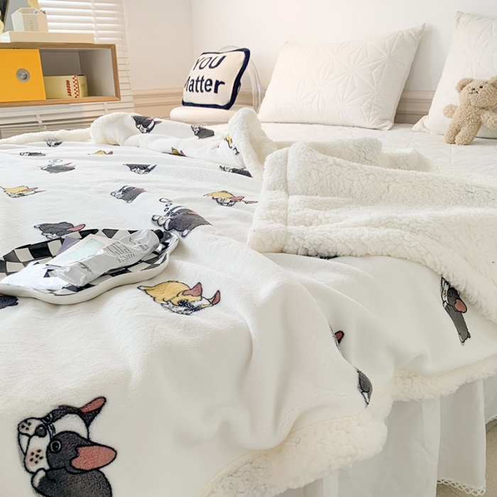 91家纺网 家纺一手货源 找家纺 澳萝拉 2022新款牛奶绒羊羔绒毛毯 趴趴狗