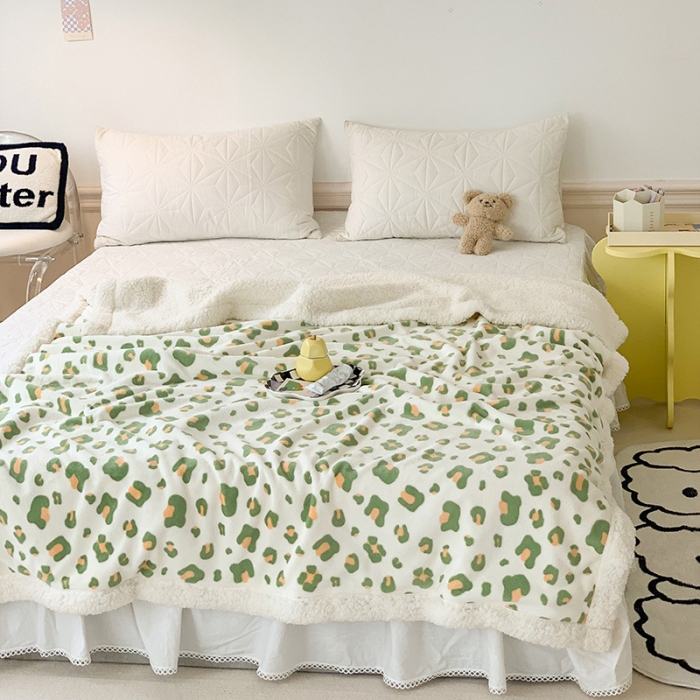 91家纺网 家纺一手货源 找家纺 澳萝拉 2022新款牛奶绒羊羔绒毛毯 俏皮豹纹