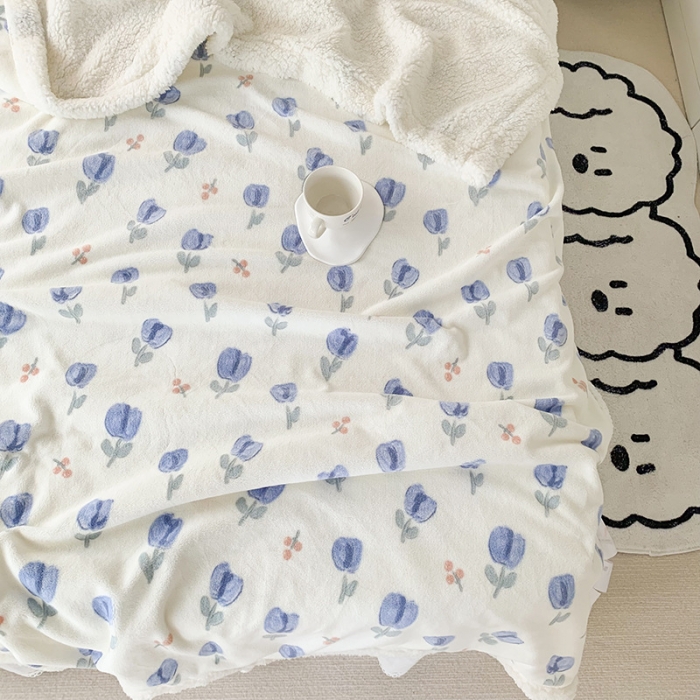 91家纺网 家纺一手货源 找家纺 澳萝拉 2022新款牛奶绒羊羔绒毛毯 郁金香-蓝