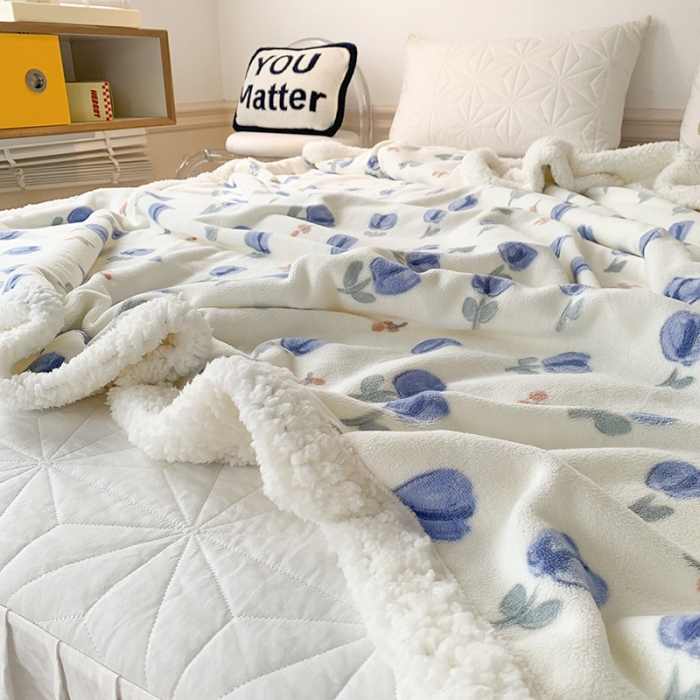 91家纺网 家纺一手货源 找家纺 澳萝拉 2022新款牛奶绒羊羔绒毛毯 郁金香-蓝