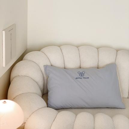 91家纺网 家纺一手货源 找家纺 （总）免费授权迪士尼儿童枕套卡通刺绣纯棉枕头套全棉宝宝枕绣花