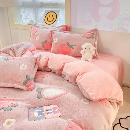 91家纺网 家纺一手货源 找家纺 川悦生活 2024新款立体雪花绒卡通四件套牛奶绒四件套 小草莓粉