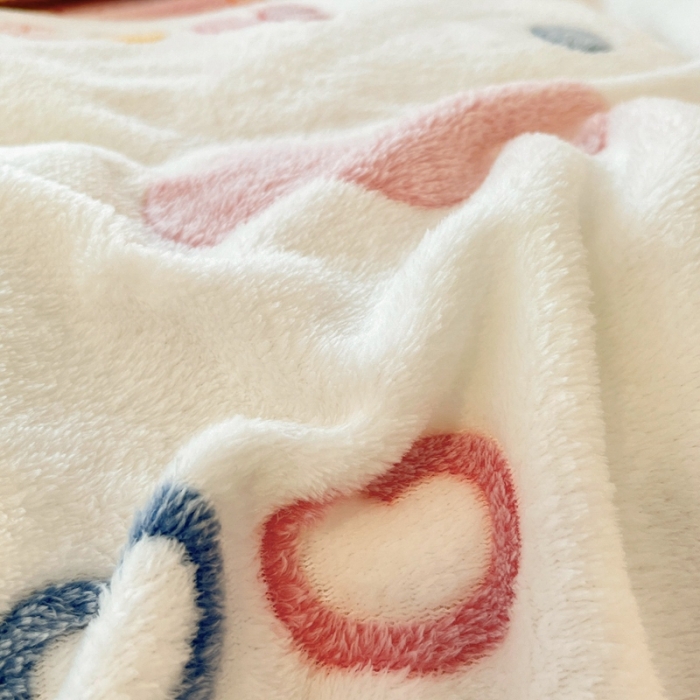 91家纺网 家纺一手货源 找家纺 川悦生活 2024新款立体雪花绒卡通四件套牛奶绒四件套 爱心恐龙