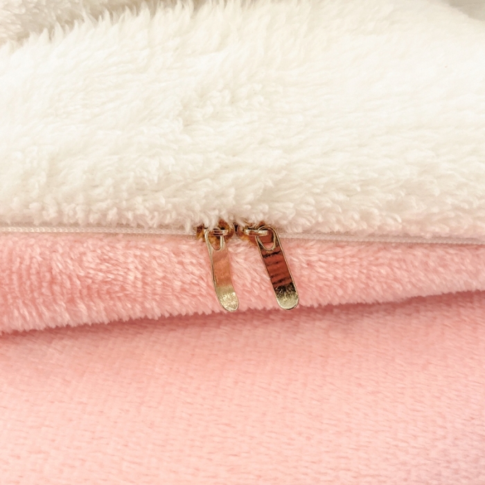 91家纺网 家纺一手货源 找家纺 川悦生活 2024新款立体雪花绒卡通四件套牛奶绒四件套 爱心恐龙