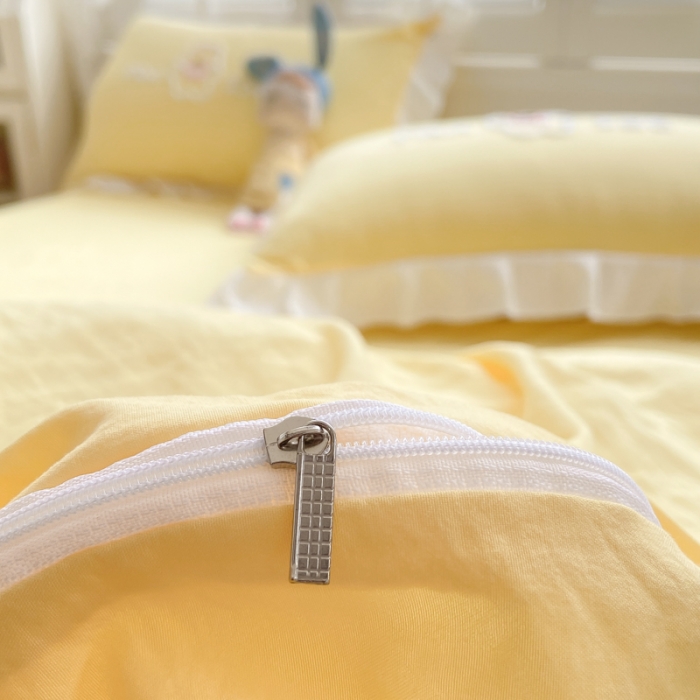 91家纺网 家纺一手货源 找家纺 易禾 2022新款水洗亲肤棉毛巾绣草莓兔四件套草莓兔-黄