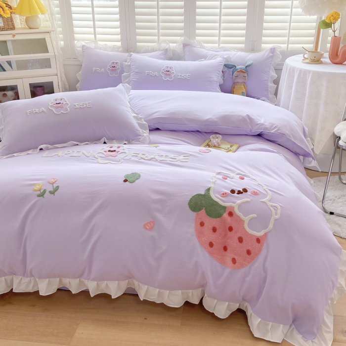 91家纺网 家纺一手货源 找家纺 易禾 2022新款水洗亲肤棉毛巾绣草莓兔四件套草莓兔-紫