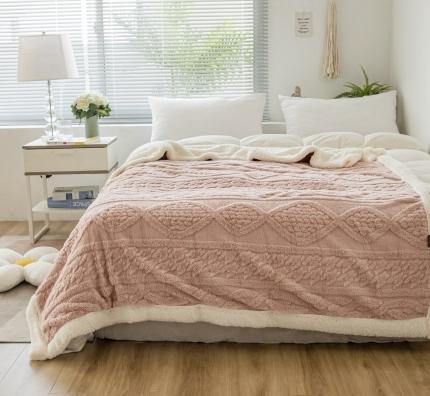 91家纺网 家纺一手货源 找家纺 （总）网客家纺 2024新款塔芙绒提花羊羔绒盖毯