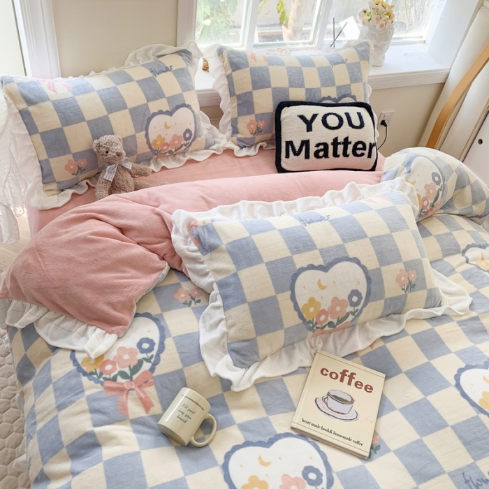 91家纺网 家纺一手货源 找家纺 吾欢心 2024新款韩版加厚花边牛奶绒四件套 格子花